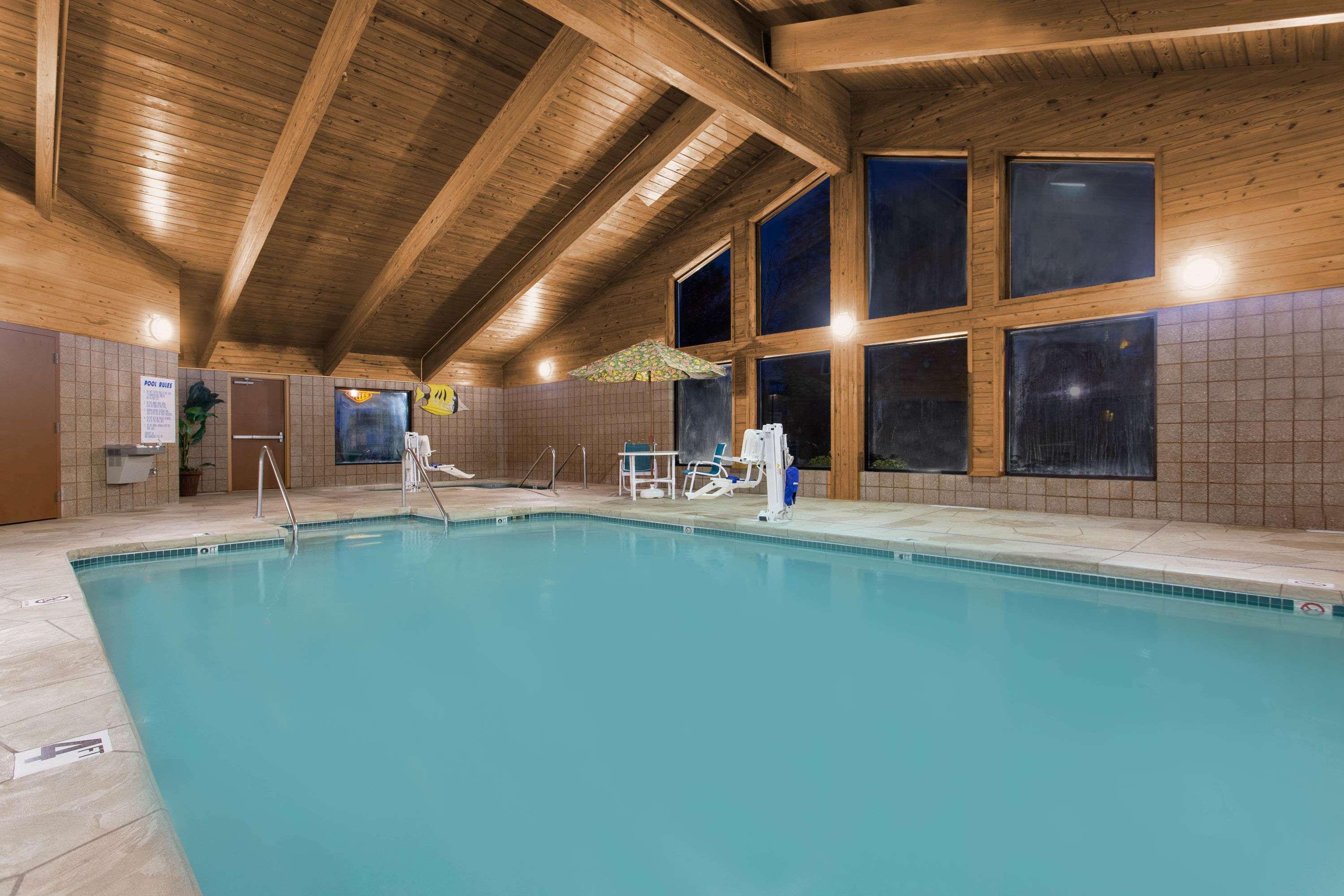 Americinn By Wyndham Sheboygan Exterior foto